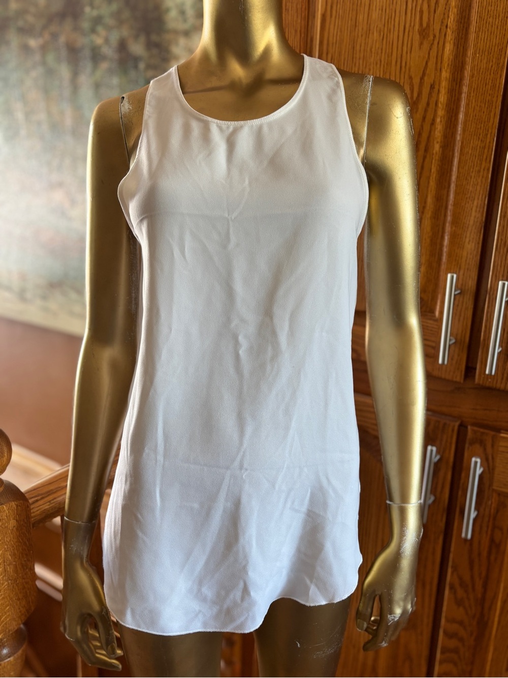 Wilfred White Scoop Neck Tank